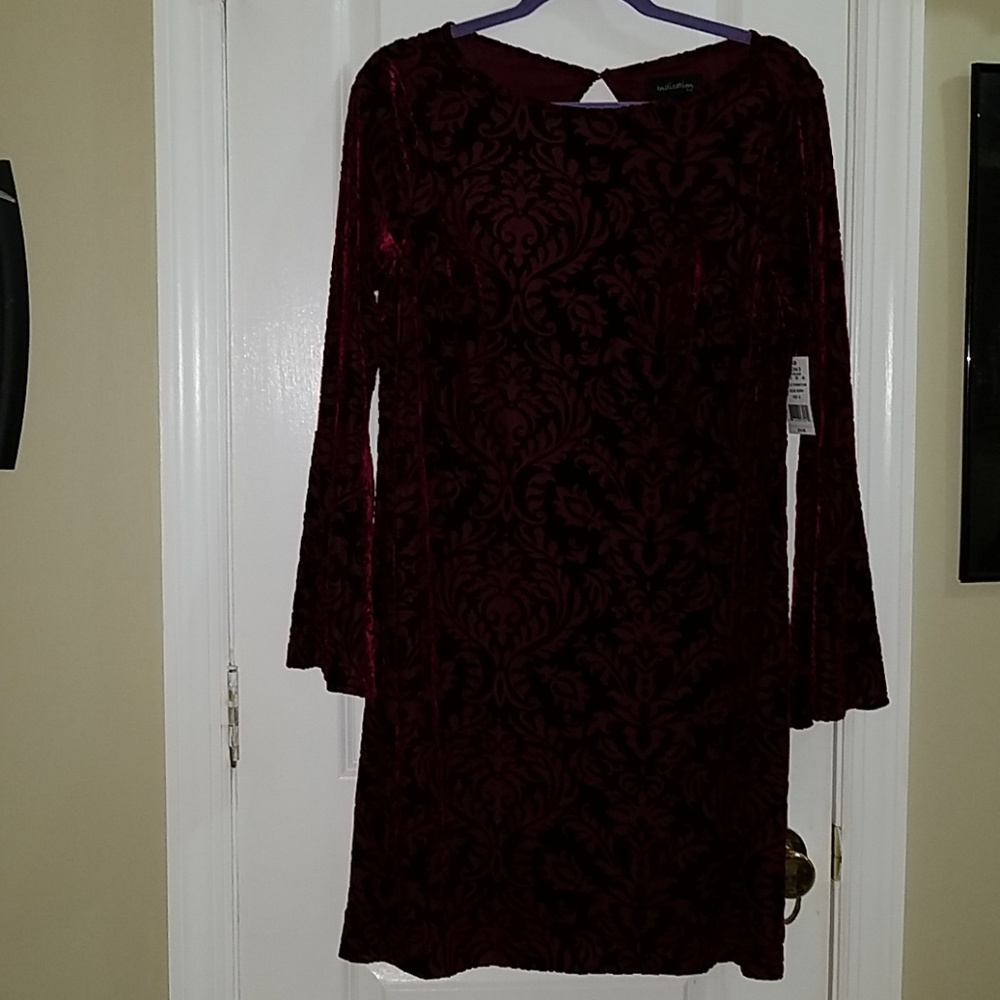 Indication by eci bell sleeve sheath dress berry m
